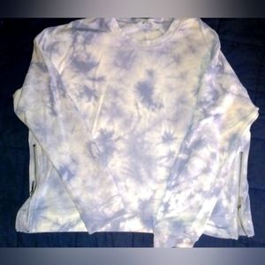 Time and Tru Blue Tie Die Sweater